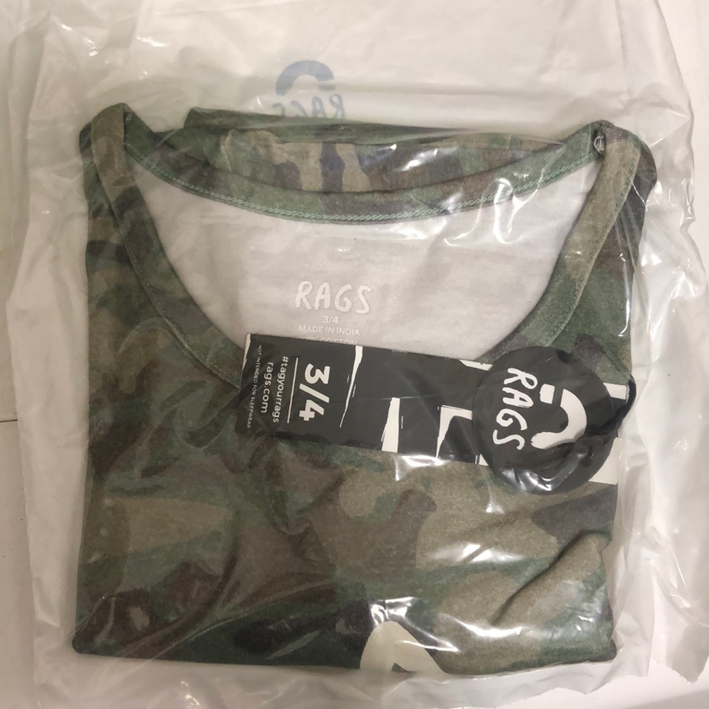 Rags To Raches “faded camo Duh” Shirt